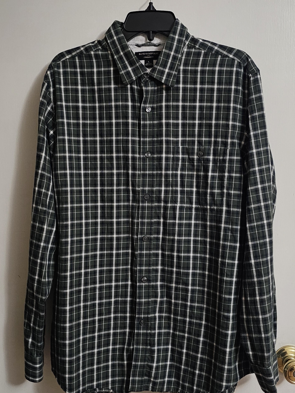 Banana Republic Olive and White Plaid Men's Button-Down Shirt